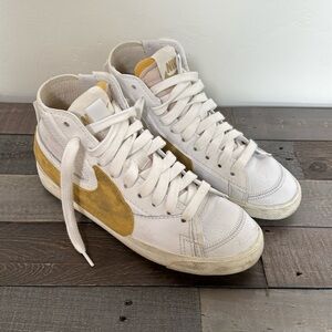 Mens Nike Blazer Mid 77 Jumbo Trainers